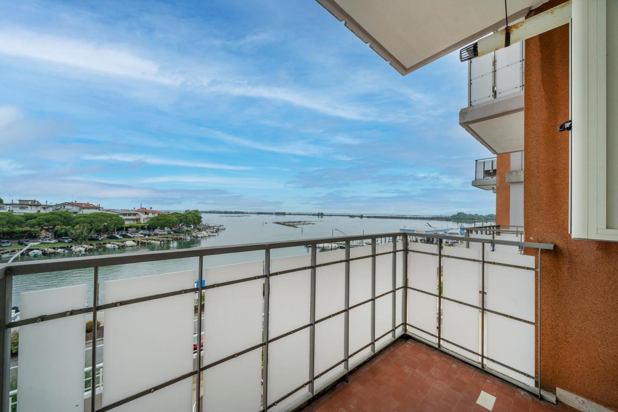 Relais Rosanna Stunning Lagoon-view Apartment Grado
